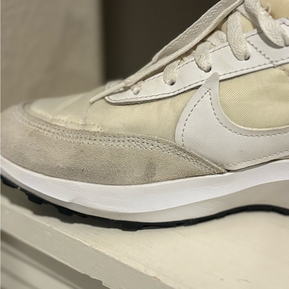 Nike Waffle Debut Shoes Womens Size 8.5 White Black Waffle Sole Suede DH9523-100 - Picture 4 of 11